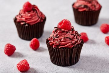 Valentine’s Raspberry Cupcakes